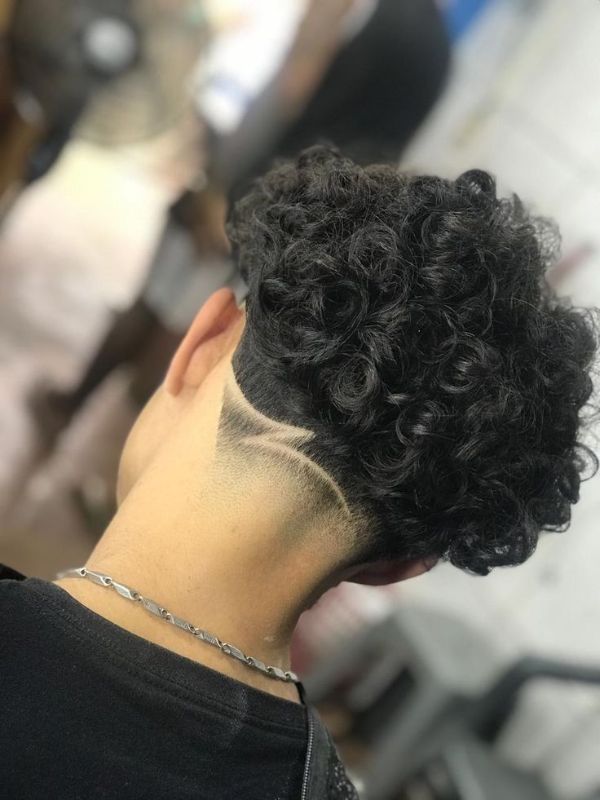 Low Taper Textured Fringe with Design Detail