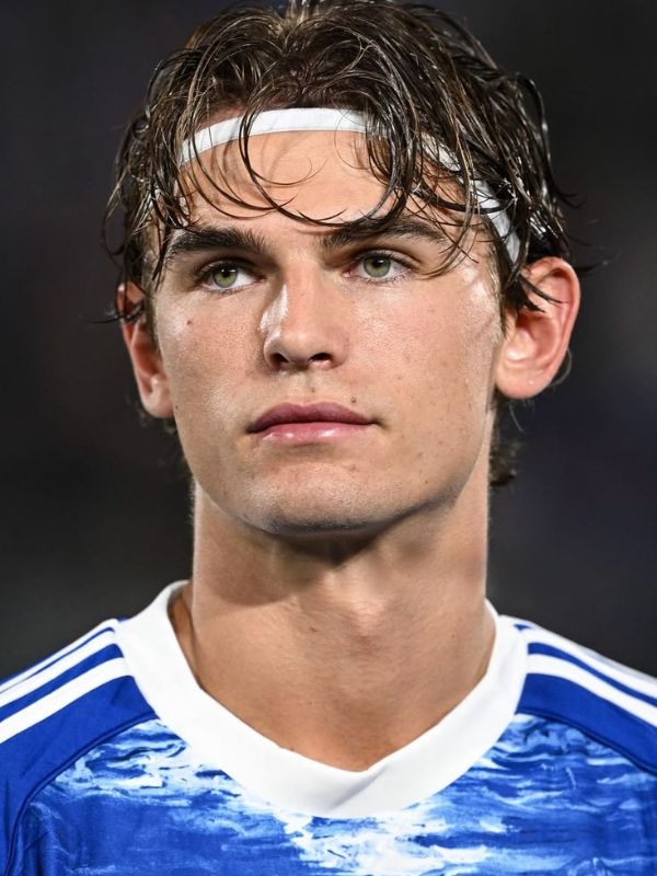 Best Soccer Player Haircuts