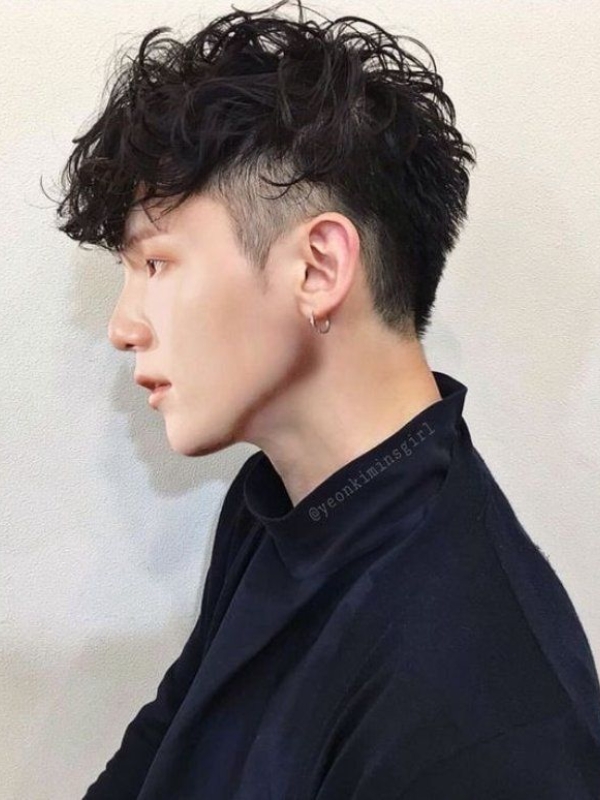 Asian mullet hairstyle men short hair