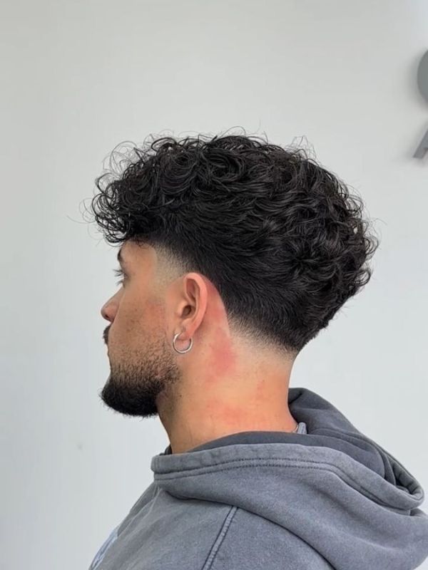 Classic Burst Fade Undercut