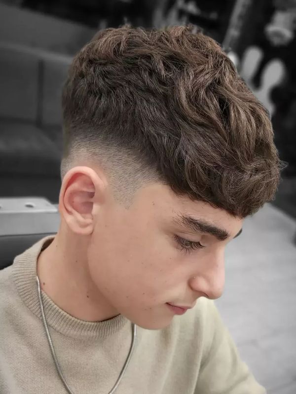 Messy Burst Fade Fringe