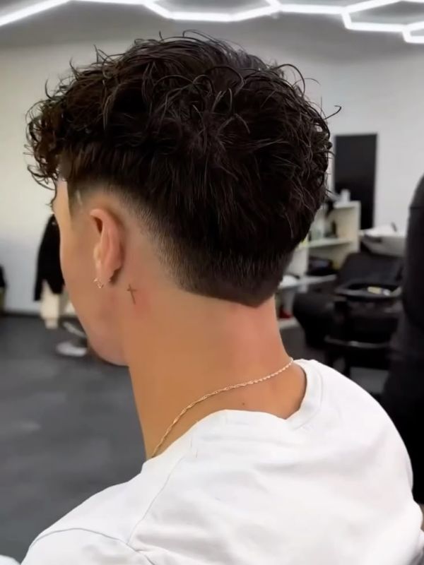 Messy Burst Fade Undercut