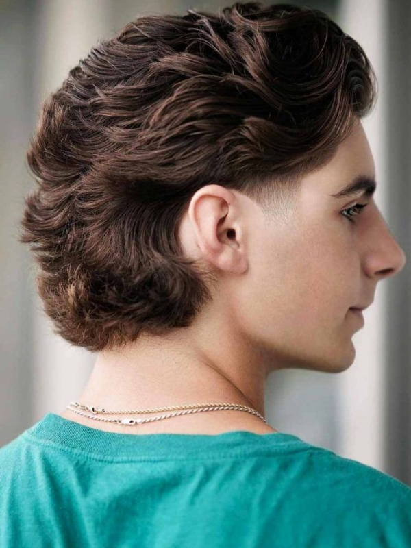 Shaggy V-Back Mullet