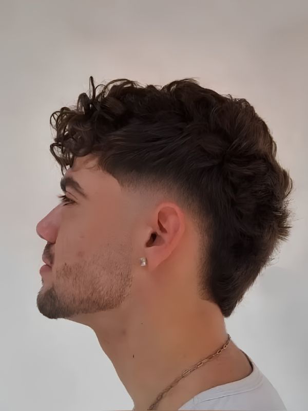 Wavy Burst Fade Mullet